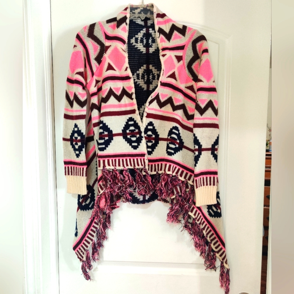 Kid's Open Pancho Sweater. OS fits Kids' 10-18